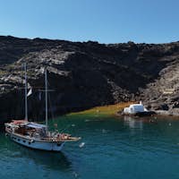 bahía de aguas termales
